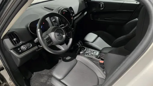 MINI [BMW] Countryman Cooper Classic Trim aut