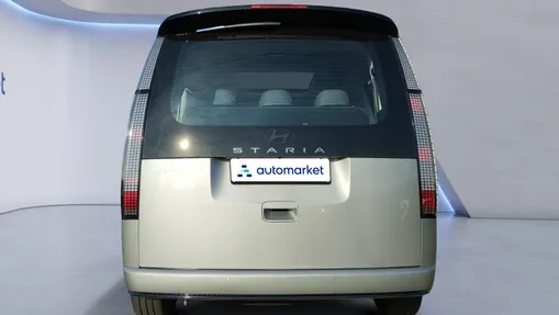 HYUNDAI Staria Staria 1.6 T-GDI HEV Luxury aut