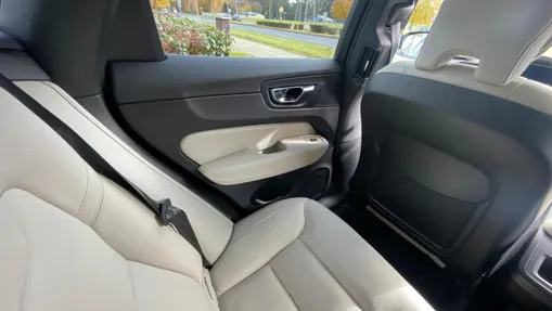 VOLVO XC60 XC60 B5 B AWD Momentum Pro aut