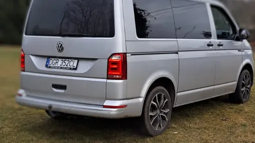 VOLKSWAGEN Multivan -