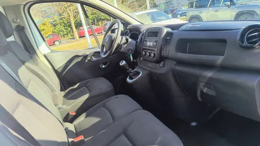RENAULT Trafic Trafic 2.0 dCi L1H1 Pack Clim