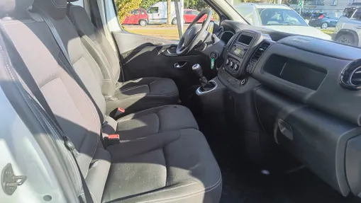 RENAULT Trafic Trafic 2.0 dCi L1H1 Pack Clim