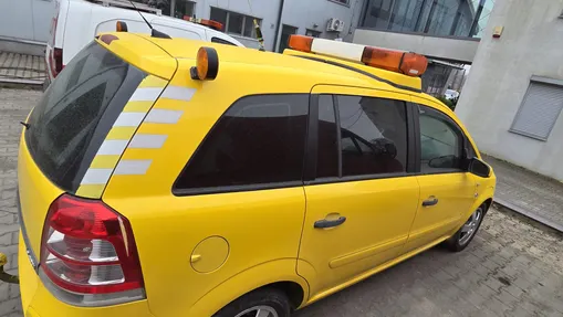 OPEL Zafira -