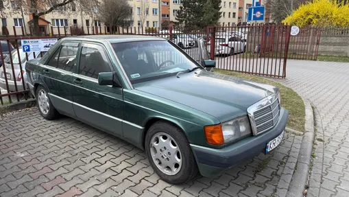 MERCEDES-BENZ 190 190 D