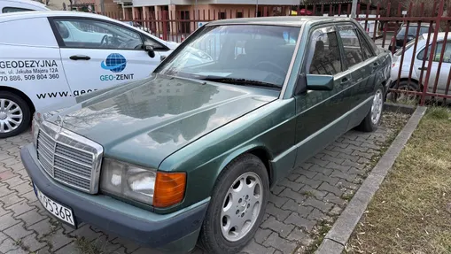 MERCEDES-BENZ 190 190 D