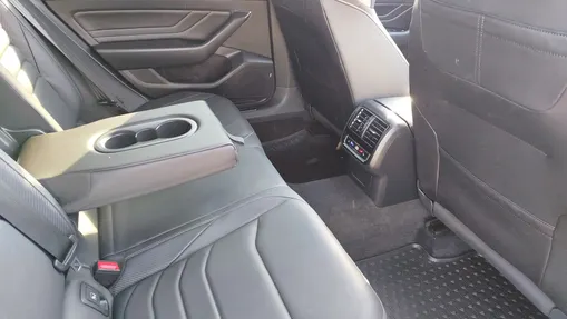 VOLKSWAGEN Arteon Arteon 2.0 TSI R-Line DSG
