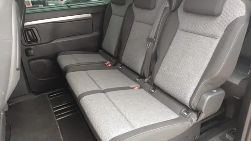 PEUGEOT Traveller Traveller 2.0 BlueHDi Long Business EAT8
