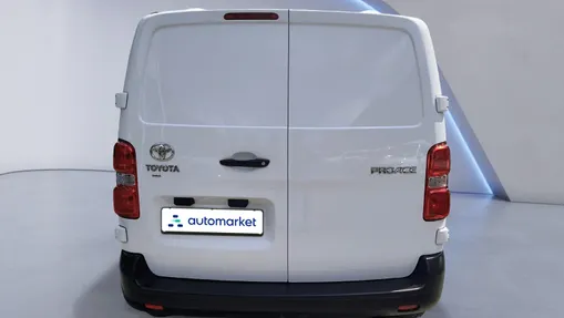 TOYOTA Proace Proace 2.0 D-4D Medium 3,1t Active