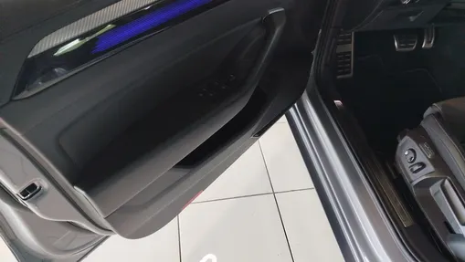 VOLKSWAGEN Arteon Arteon 2.0 TSI 4Motion R DSG