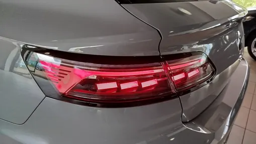 VOLKSWAGEN Arteon Arteon 2.0 TSI 4Motion R DSG