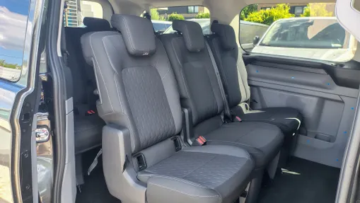 FORD Transit Custom Transit Custom Kombi 2.5 PHEV 340 L1H1 Limited CVT M1 Nowy
