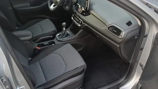 HYUNDAI i30 i30 1.0 T-GDI Modern