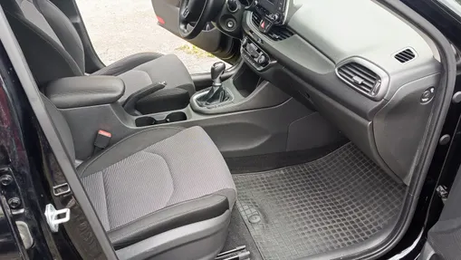 TOYOTA Corolla Corolla 1.8 Hybrid Comfort