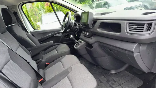 RENAULT Trafic Trafic 2.0 dCi L2H1 HD Pack Clim
