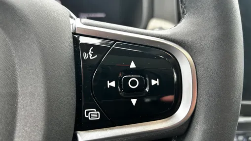 VOLVO V90 V90 T8 AWD Plug-In Hybrid Ultra Bright aut