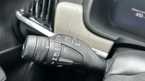 VOLVO V90 V90 T8 AWD Plug-In Hybrid Ultra Bright aut