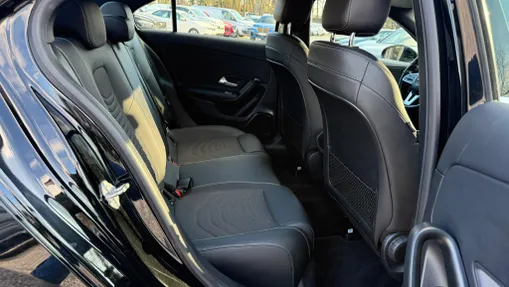 MERCEDES-BENZ A Klasa A 180 Progressive 7G-DCT