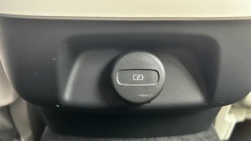 VOLVO V60 V60 B3 B Plus Dark aut