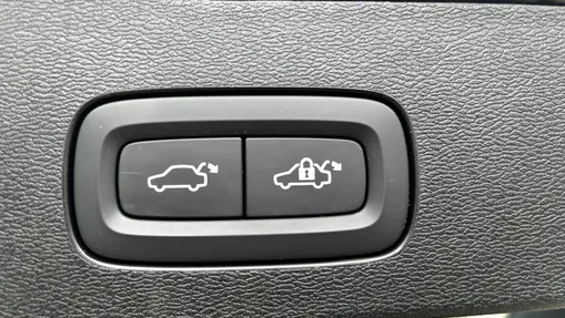 VOLVO V60 V60 B3 B Plus Dark aut