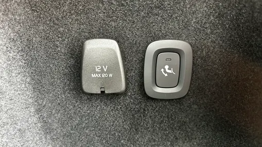 VOLVO V60 V60 B4 B Plus Dark aut