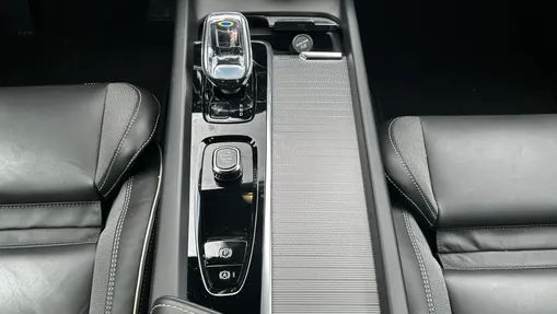 VOLVO V60 V60 B4 B Plus Dark aut