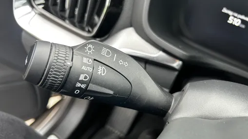 VOLVO V60 V60 B4 B Plus Dark aut