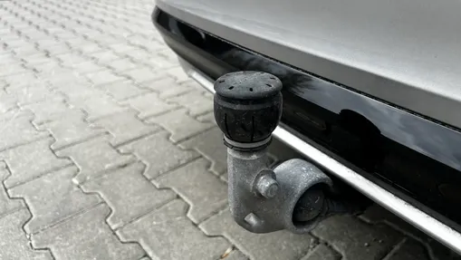 VOLVO V60 V60 B4 B Plus Dark aut