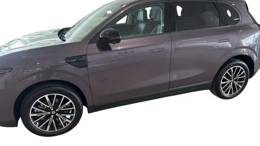 LEAPMOTOR B10 B10 REEV Design Nowy