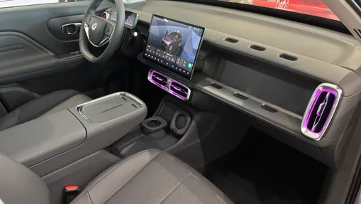 LEAPMOTOR B10 B10 REEV Design Nowy