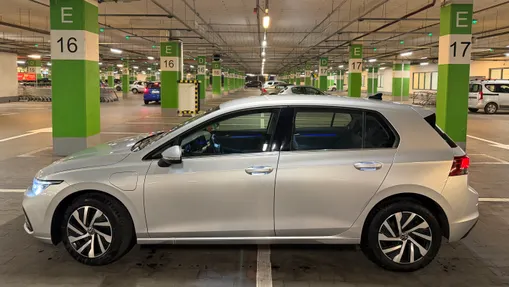 VOLKSWAGEN Golf Golf VIII 1.5 eTSI EVO Style DSG