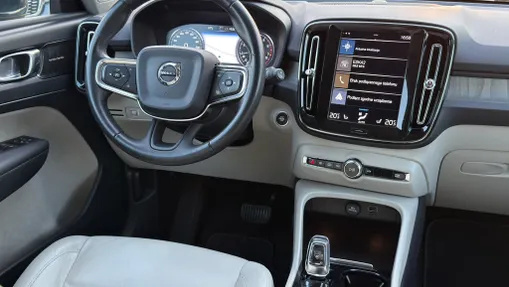 VOLVO XC40 XC40 T4 Inscription aut