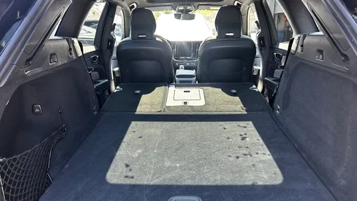 VOLVO XC60 XC60 B5 B AWD Plus Black Edition aut