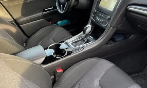 FORD Mondeo Mondeo 2.0 TDCi Titanium PowerShift