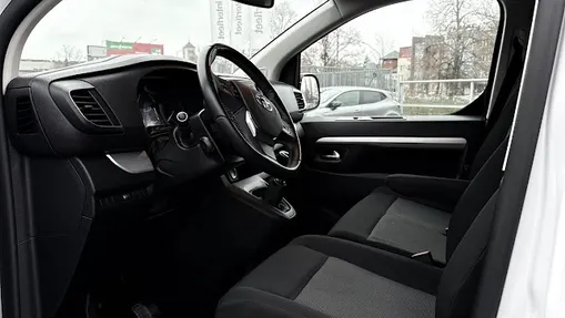 TOYOTA Proace Verso Proace Verso 2.0 D4-D Compact Business