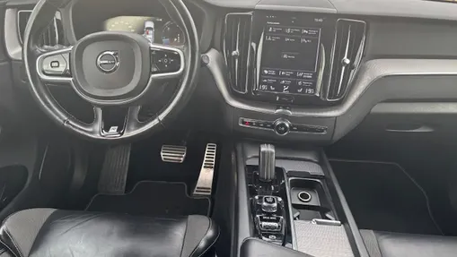 VOLVO XC60 XC60 2.0T R-Design