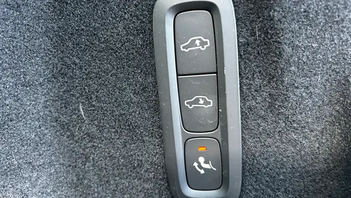 VOLVO XC60 XC60 B5 B AWD Ultra Dark aut