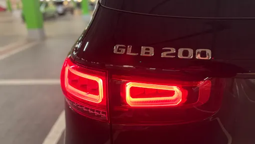 MERCEDES-BENZ GLB GLB 200 7G-DCT