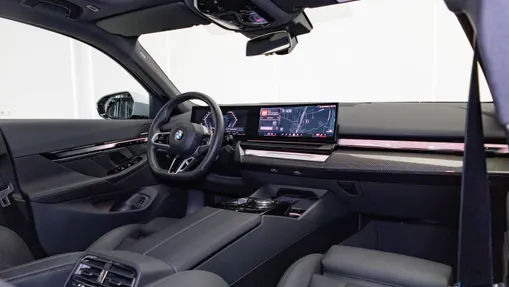 BMW Seria 5 520d xDrive mHEV M Sport aut