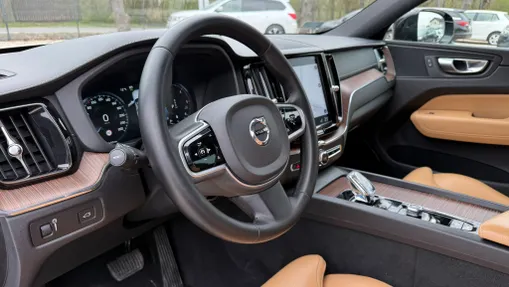 VOLVO XC60 XC60 B4 D AWD Inscription aut