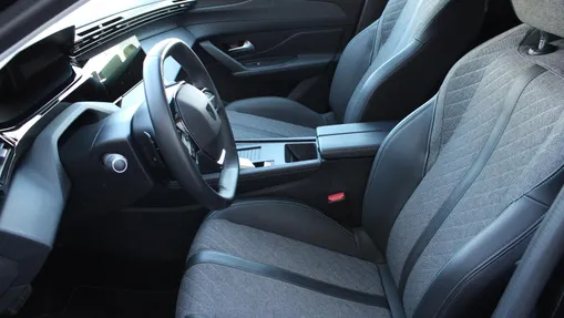 PEUGEOT 408 408 1.2 PureTech Allure S&S EAT8