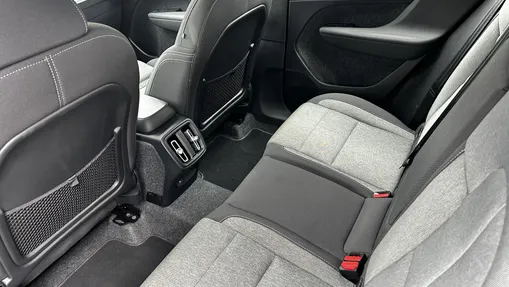 VOLVO XC40 XC40 B3 Plus Dark aut
