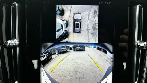 VOLVO XC40 XC40 B3 Plus Dark aut