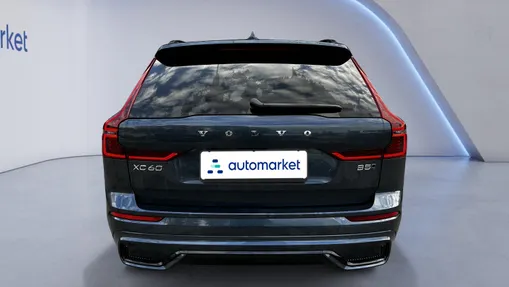 VOLVO XC60 XC60 B5 B AWD Plus Dark aut