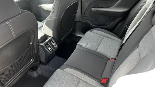 VOLVO XC40 XC40 B3 Plus Dark aut
