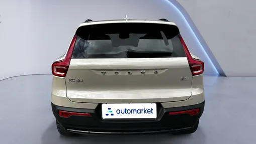 VOLVO XC40 XC40 B3 Plus Dark aut