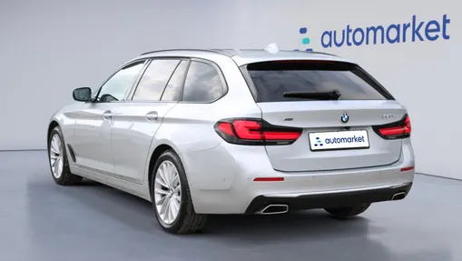 BMW Seria 5 520d xDrive Luxury Line aut