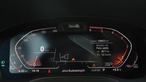 BMW Seria 5 520d xDrive Luxury Line aut