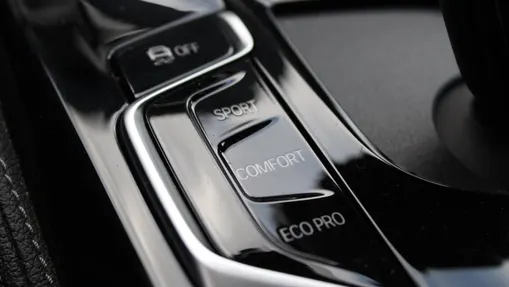 BMW Seria 5 520d xDrive Luxury Line aut