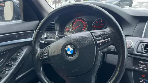 BMW Seria 5 518d Business Edition aut