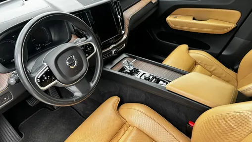 VOLVO XC60 XC60 T6 Plug-In Hybrid AWD Inscription aut